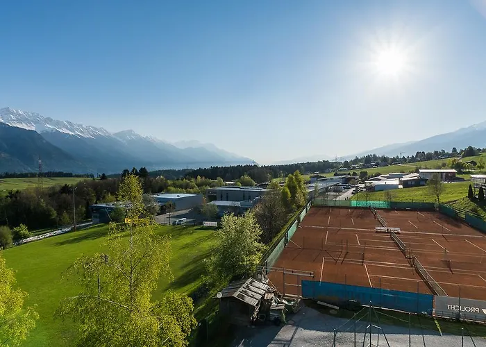 Elisa * אינסברוק